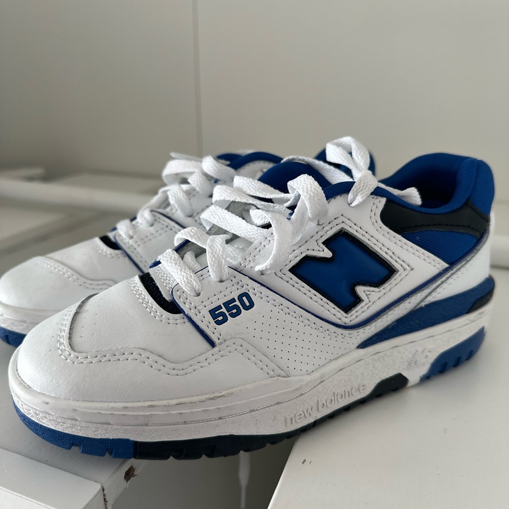 NEW BALANCE 550
